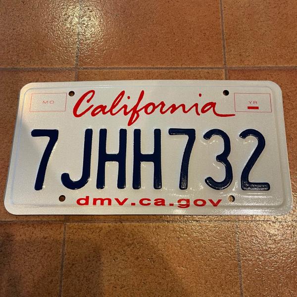 ライセンスプレート カリフォルニア 7JHH732 M45 USED品 ナンバープレート calfo...