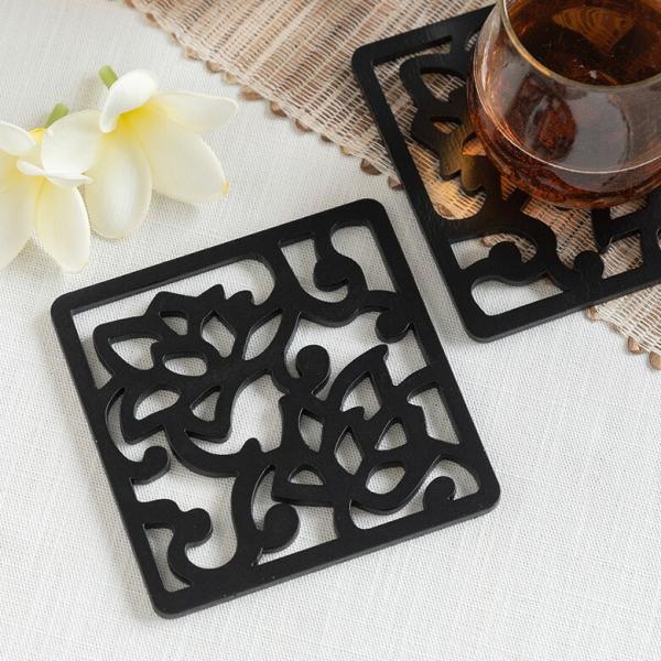 メール便対応 ロータスの花 モチーフ 木製コースター 11383