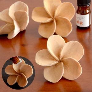 プルメリアの花びら モチーフ 木製アロマフラワー Cタイプ 11600