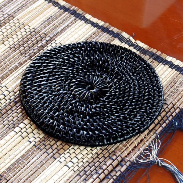 メール便対応 アタ 編まれた 丸型 アジアン コースター1枚 スタンダードクオリティ ブラック 25...