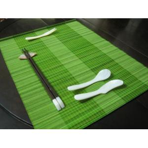 竹ランチョンマット157　ライトグリーン2　１枚　1枚単位で買えます。