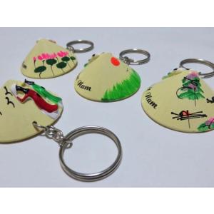 ベトナム ノンラー型キーホルダー(1個） ノベルティー