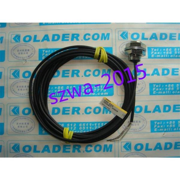 1PCS NEW OMRON E2C-X2A 3M