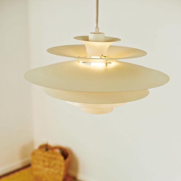 北欧風 ペンダントライト お洒落 モダン インテリア照明 ポイント利用 ナチュラル ダイニング 1灯...