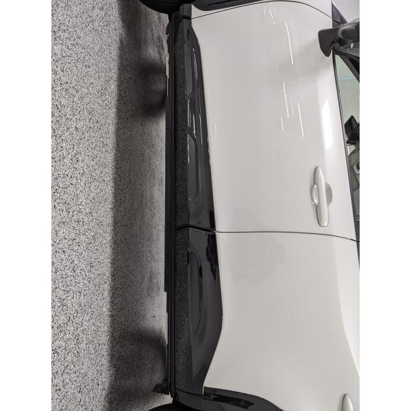 ヤリスクロス　model LM ドアパネル