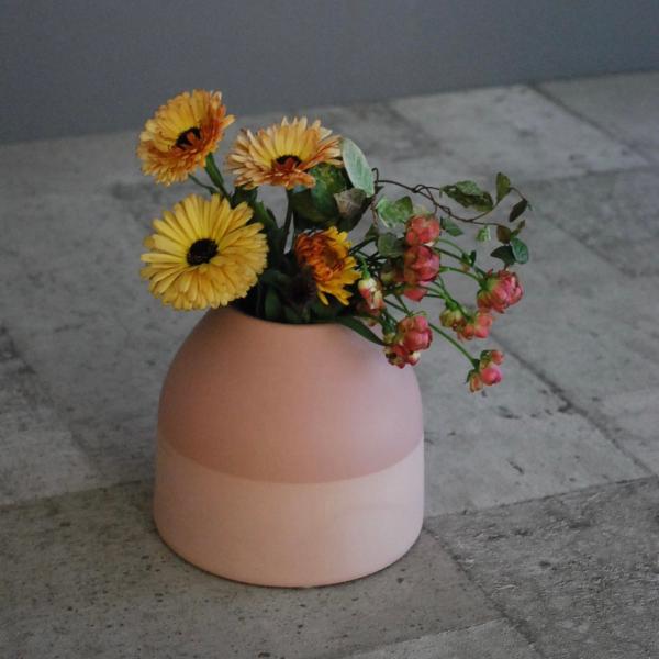 rader / Stoneware vases powder・レダー フラワーベース