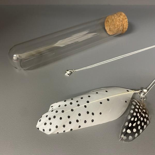 rader / Feather necklace・Dot