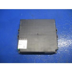 いすゞ大型車 ギガ　R2年　2PG-CYJ77C その他 電装部品　8-98487-401-0