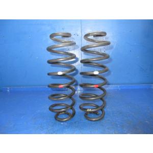 カローラ 6AA-ZWE211 Rスプリングセット 070   48231-12G70