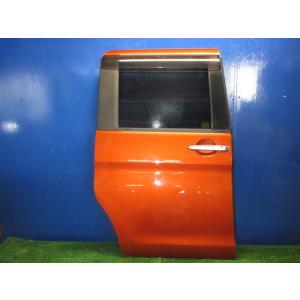 タント DBA-LA600S 右リアドア R71   67003-B2250