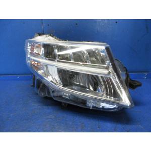 トール DBA-M900S 右ライト　ヘッドランプ R59 スタンレー W3918 81110-B1...