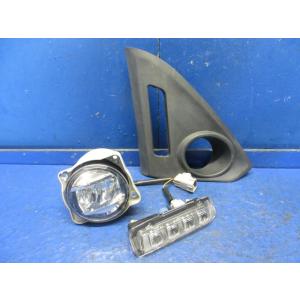 トール DBA-M900S 右フォグランプ R59 コイト 114-11092 81210-B111...