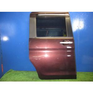 タント DBA-LA600S 右リアドア R59   67003-B2210