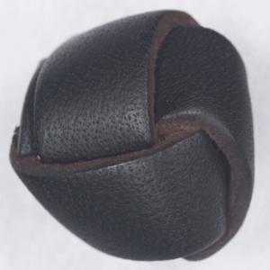 ボタン 本革ボタン 茶 20mm 1個入 裏 金属足  天然素材 レザーボタン  スーツ ジャケット向 ボタン 手芸 通販｜assure-2