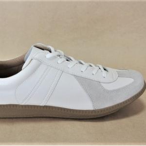Clarks（クラークス） UK8.0 クラークスワラビーロー CLARKS WALLABEE