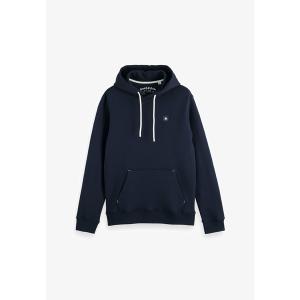 スコッチアンドソーダ パーカー・スウェットシャツ メンズ アウター ESSENTIAL LOGO BADGE - Hoodie - dunkelblau｜asty-shop2