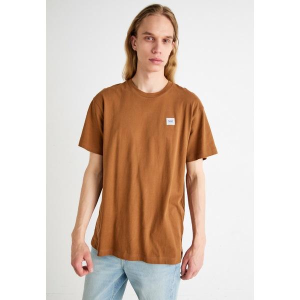 リー サンダル メンズ シューズ TEE - Basic T-shirt - acorn