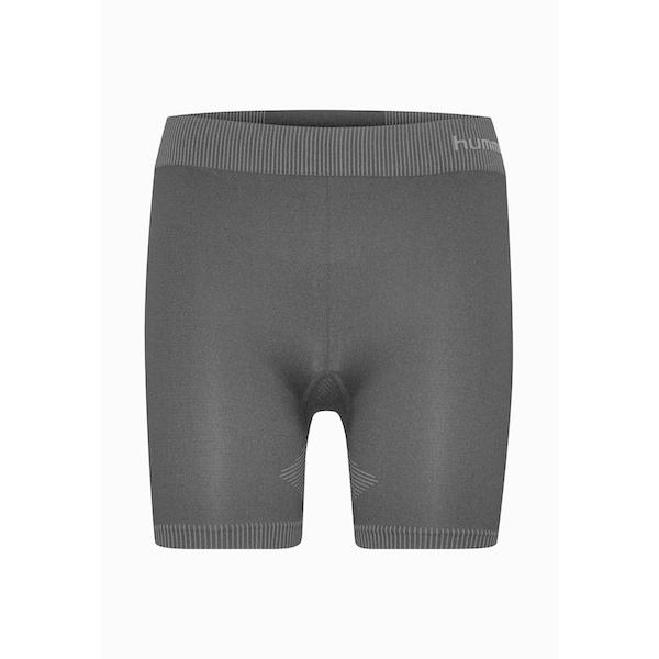 ヒュンメル カジュアルパンツ レディース ボトムス Sports shorts - black