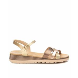 キシタイ サンダル シューズ レディース Women's Low Wedge Strappy Sandals By Gold｜asty-shop2