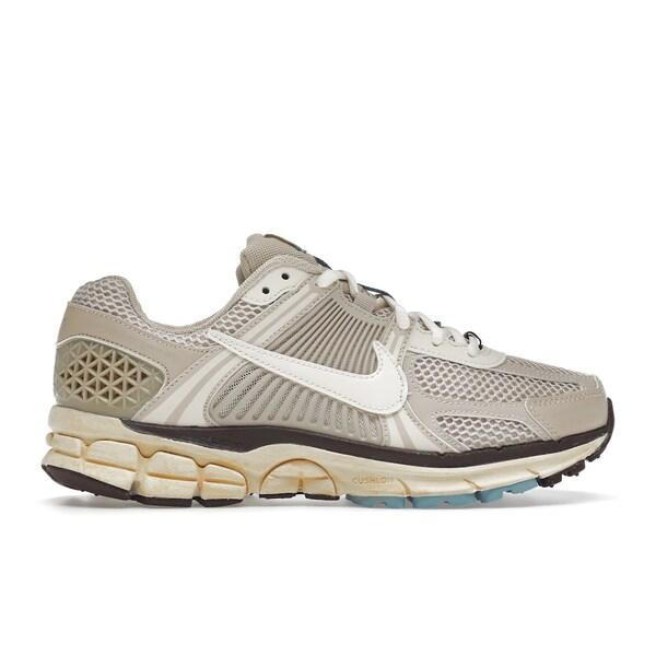 Nike ナイキ レディース スニーカー Nike Zoom Vomero 5 Oatmeal (W...