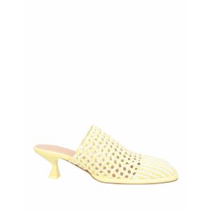 SPORTMAX スポーツマックス サンダル シューズ レディース Mules & Clogs Yellow