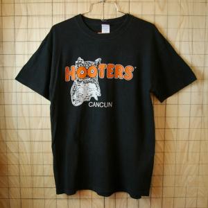 M&O 古着ブラック 黒 HOOTERS フーターズ ふくろう両面プリント半袖Tシャツ サイズメンズM｜ataco-garage