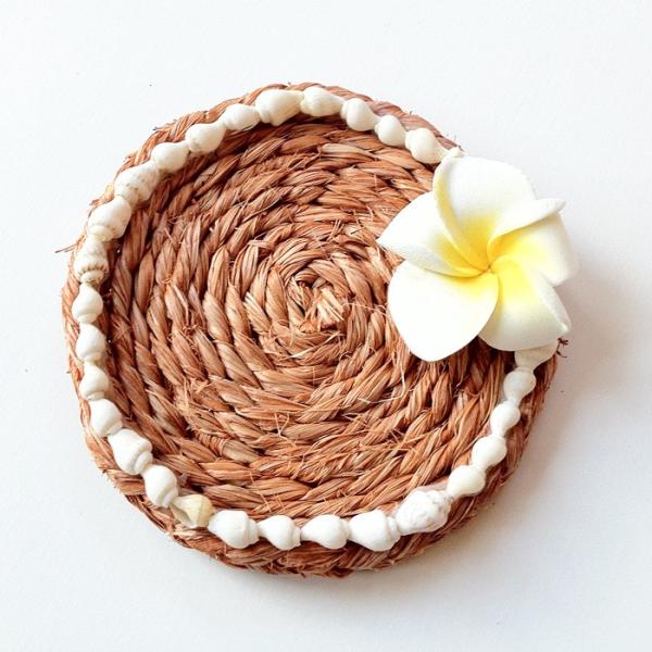 プルメリア シェル コースター ラウンド〈ブラウン〉 クリックポスト レターパックライト対応可能 ハ...