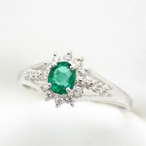 K18YG エメラルド ダイヤモンド リング 9号 E0.72ct D0.57ct イエロー