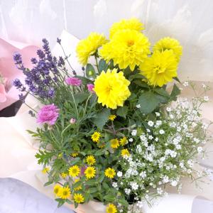 季節のおまかせ花寄せ鉢バスケットM誕生日記念日...の詳細画像4