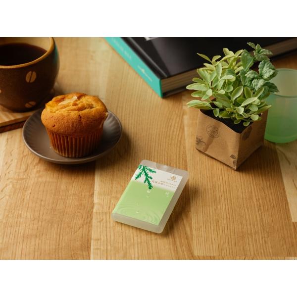 カード型秋田杉エッセンシャルオイルスプレー《美林の雫》ミストシャワー【破】