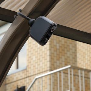 防犯カメラ アーム付き [配線なし どこでも取り付けセンサーカメラ 乾電池式 a29919]／同梱不...