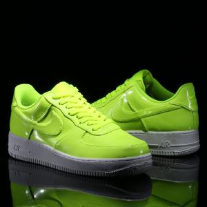 ナイキ NIKE スニーカー エア フォース 1 07 LV...