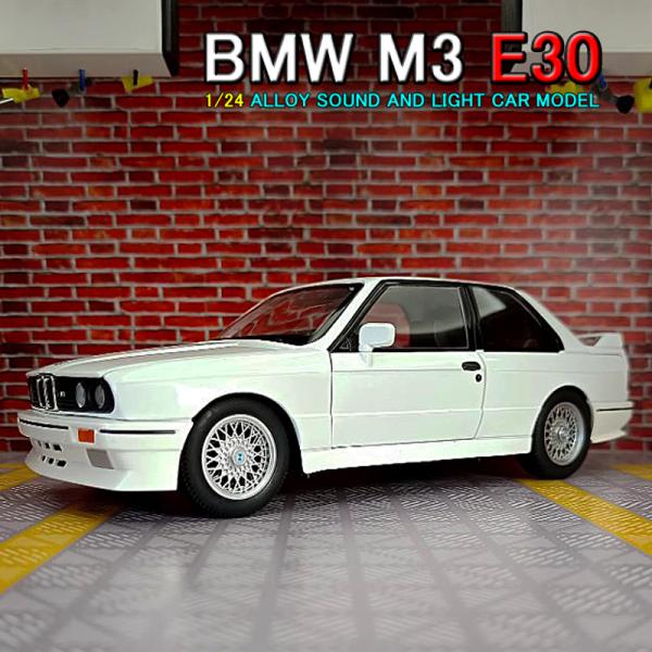 BMW M3 E30 クーペ 1/24 ミニカー 全4色 ライト点灯 エンジンサウンド 合金モデル ...