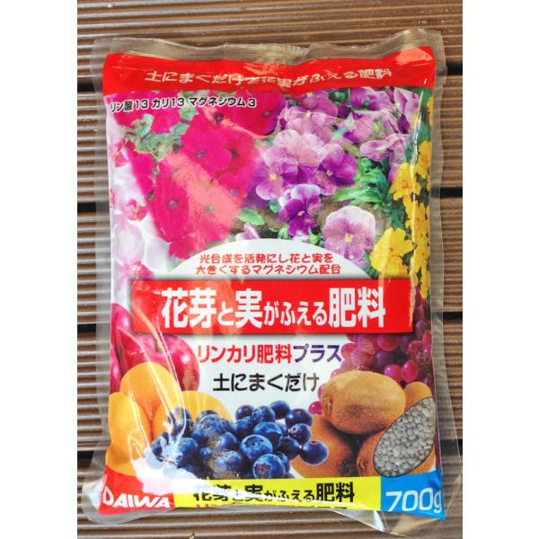 大和 花芽と実がふえる肥料 700g リンカリ肥料プラス 花と実を大きく沢山つけます 果実の落下防止...