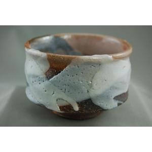 志野焼 ぐい呑み 加藤春鼎作 item no.2f461 : ハマダヤ食器店 - 通販