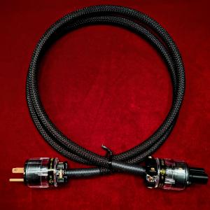 OYAIDE BlackMamba V2(1M) 電源ケーブル（1m単位で切り売り可能です