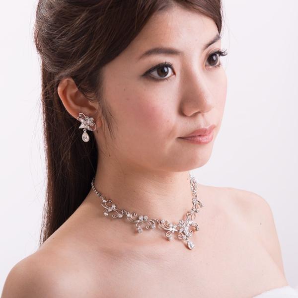 ネックレスイヤリングピアスセット 1947 化粧箱付 日本製ブライダルアクセサリー 結婚式 花嫁 ウ...