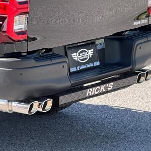 RICK'S リアスキッドプレート　アルミ　黒　ハイラックス ハイラックス GUN125 RICKS リヤスキッドプレート アルミ製