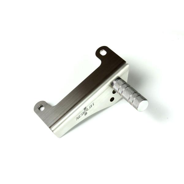NEOPLOT フットレストバーNEO ヴィッツ NCP131 MT