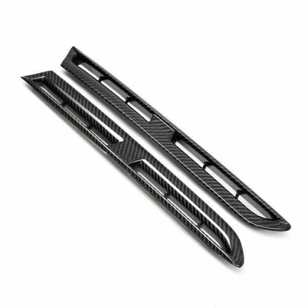 SEIBON カーボンフロントフェンダーダクト 光沢仕上げ ニッサン GT-R R35 2009〜2...