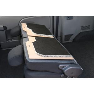 キャラバン セカンドシートバックパネル 【ユーアイビークル