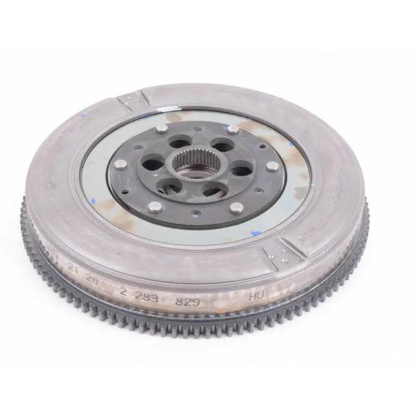 【BMW純正】M2(F87)/M3(F80)/M4(F82) デュアルマスフライホイール(DCT用)...