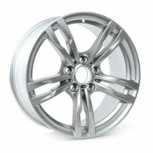 BMW純正】3シリーズ(F30,F31)等 18インチ ライトアロイ M スター