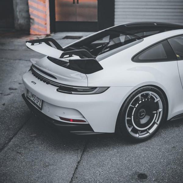 ポルシェ 992GT3 ホイール・エアロディスク(マットカーボン)【Fabspeed】