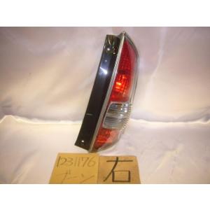 ブーン DBA-M300S 右テール 81550-B1010 N4597｜autoshokai1198