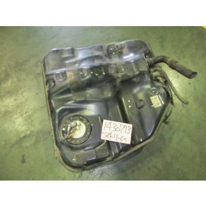 ストリーム LA-RN1 フューエルタンク Q3953