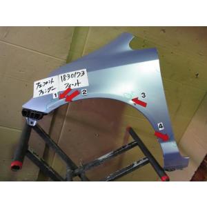 フィット LA-GD1 左フェンダー　カラー/ B506M 60261-SAA-000ZZ 4099...