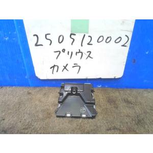 プリウス DAA-ZVW50 カメラ 040 8646C-47030 445027