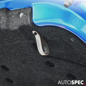 アバルト ABARTH カーボン リアゲート ハンドルカバー THREEHUNDRED