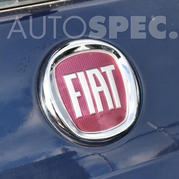 FIAT 500　エンブレム プロテクション フィルム　クリア　1台分　フィアット　シリーズ4　後期...